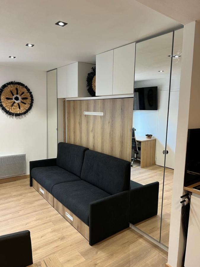Studio Contemporain, A Deux Pas De La Mer A La Ciotat ! Luaran gambar